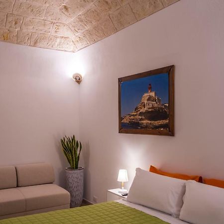 Melo Accommodations Apartment Abbrescia Bari Zewnętrze zdjęcie